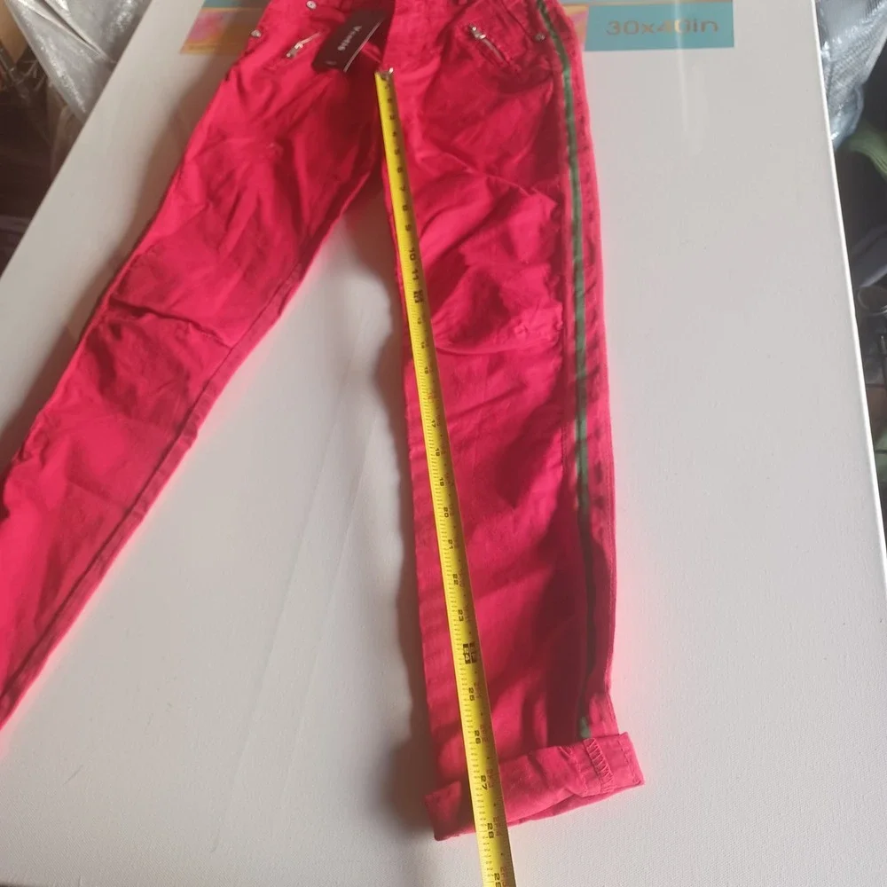 Venti6 Italy Womens Red Slim Fit Pants Green Side Stripe Art 12094 Size S/8 NWT